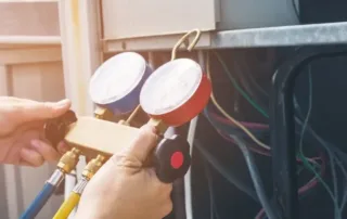 HVAC-technican-fulfilling-a-service-contract
