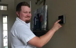 Setting a smart thermostat to heat